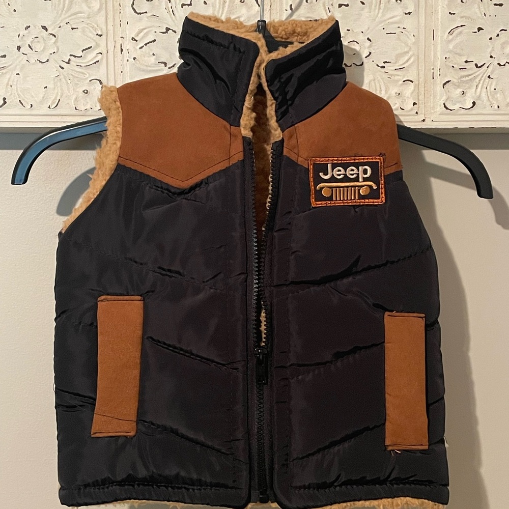 Jeep Kids Vest in Black and Brown